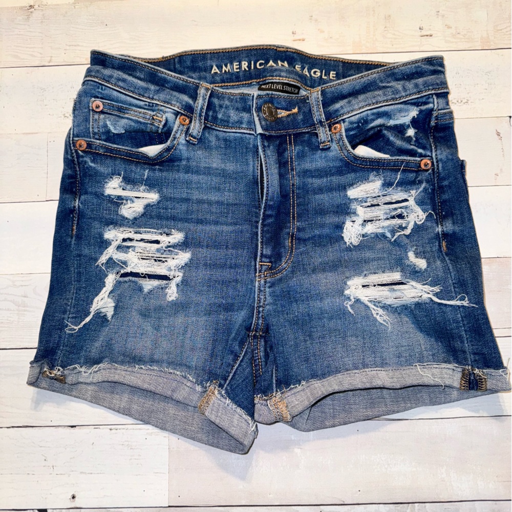 American Eagle Next Level Stretch Jean Short Size 2